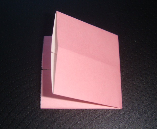 キティちゃん折り紙リボンの折り方－３